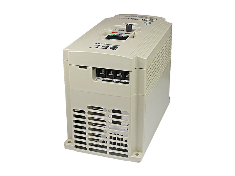 8000B通用變頻器，變頻器價(jià)格，變頻器生產(chǎn)廠家