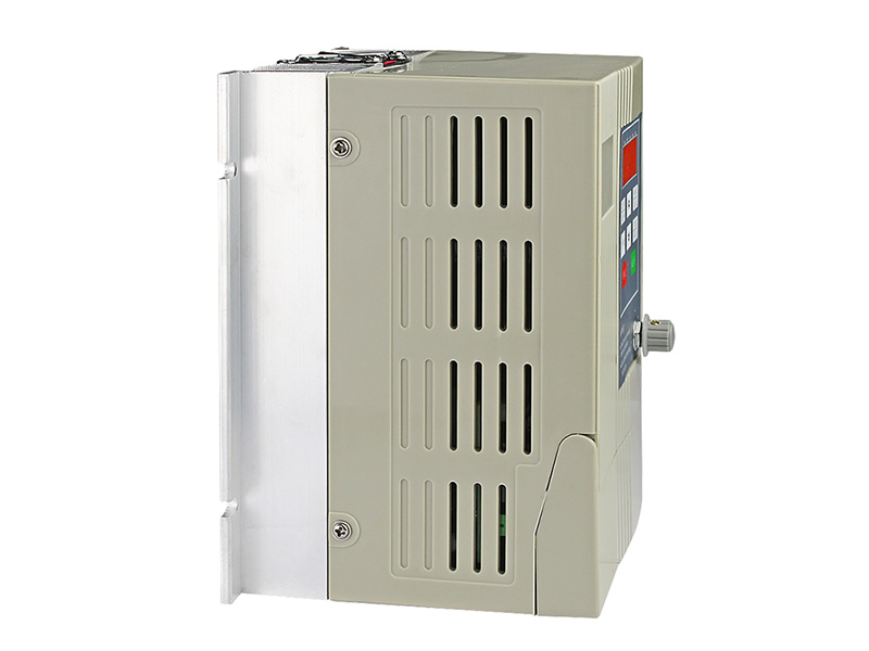 3000H通用變頻器，三相通用變頻器，變頻器生產(chǎn)廠家，變頻器價格